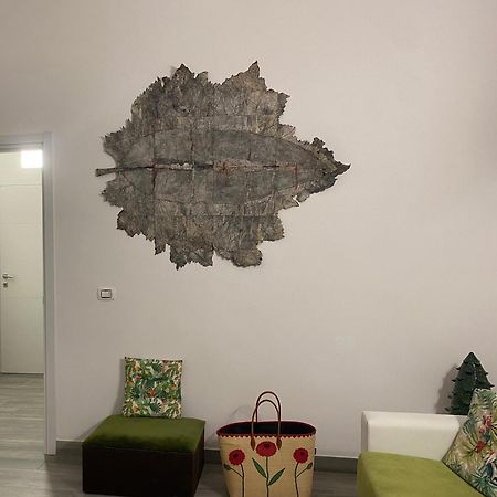 Iris Apartment, Comfort E Stile Nel Cuore Di 비쉘리에 외부 사진