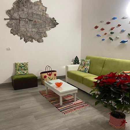 Iris Apartment, Comfort E Stile Nel Cuore Di 비쉘리에 외부 사진